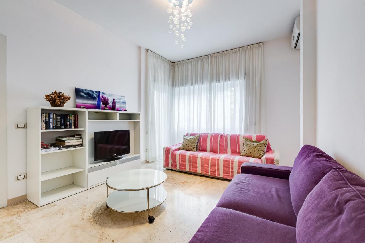 Vatican Andrea'S Apartment Roma Esterno foto
